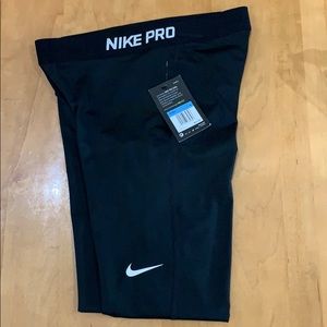 NIKE PRO CropLeggings